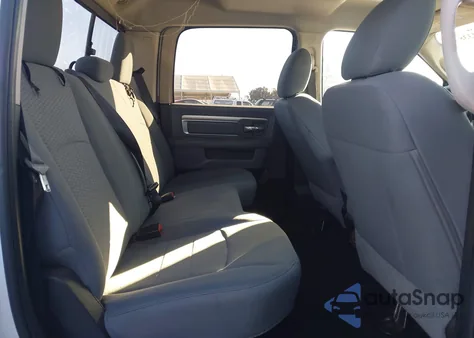 2020 Ram 1500 Classic Slt 4X2 6'4 Box z USA, uszkodzony, nr VIN 1C6RR6TT8LS117699